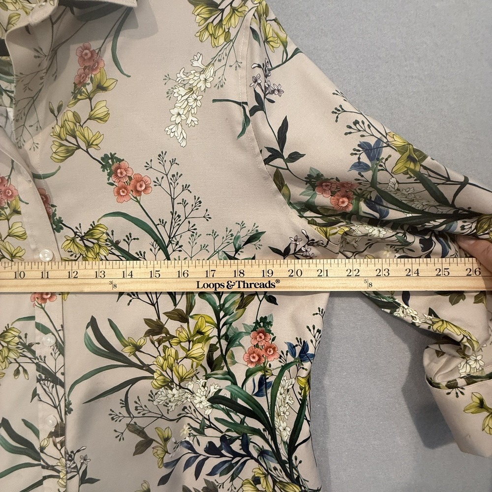Chicos Womens No Iron Wildflower Print 3/4 Sleeve Button Down Shirt Tan Size 12 - Picture 4 of 6
